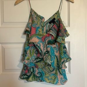 Context flirty, flowy sleeveless top. S 10